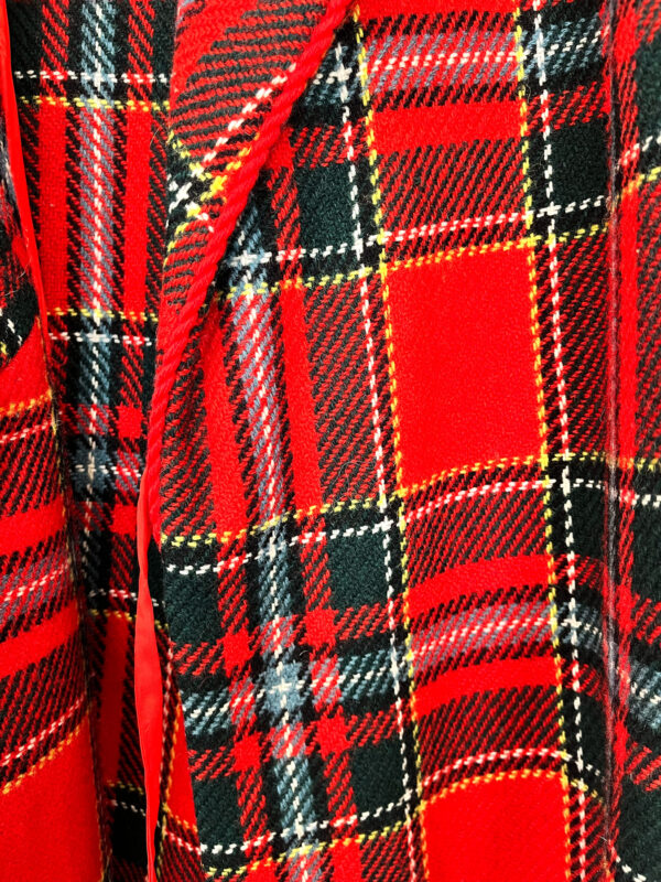 Abrigo liviano rojo tartán - Image 4